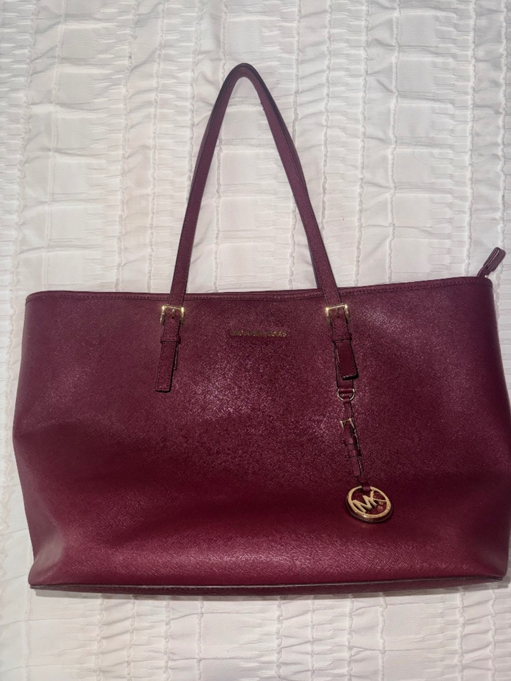 👜 Michael Kors Burgundy Saffiano Leather Large Tote Bag